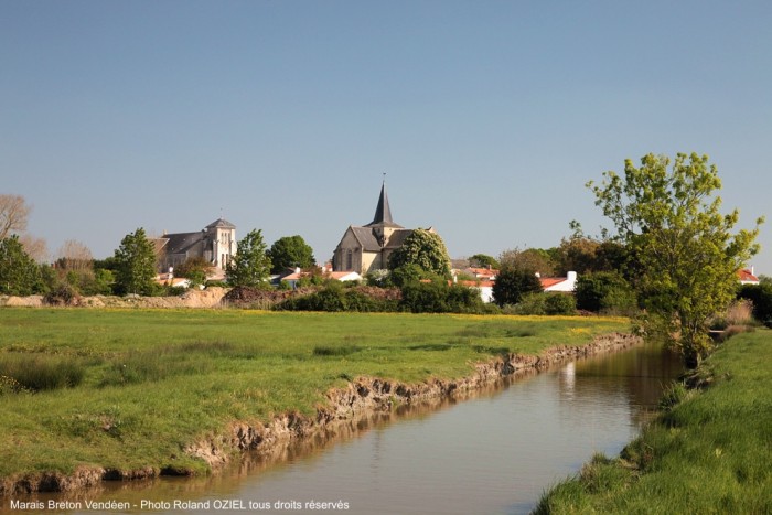 Sallertaine dans le marais breton gite de groupe