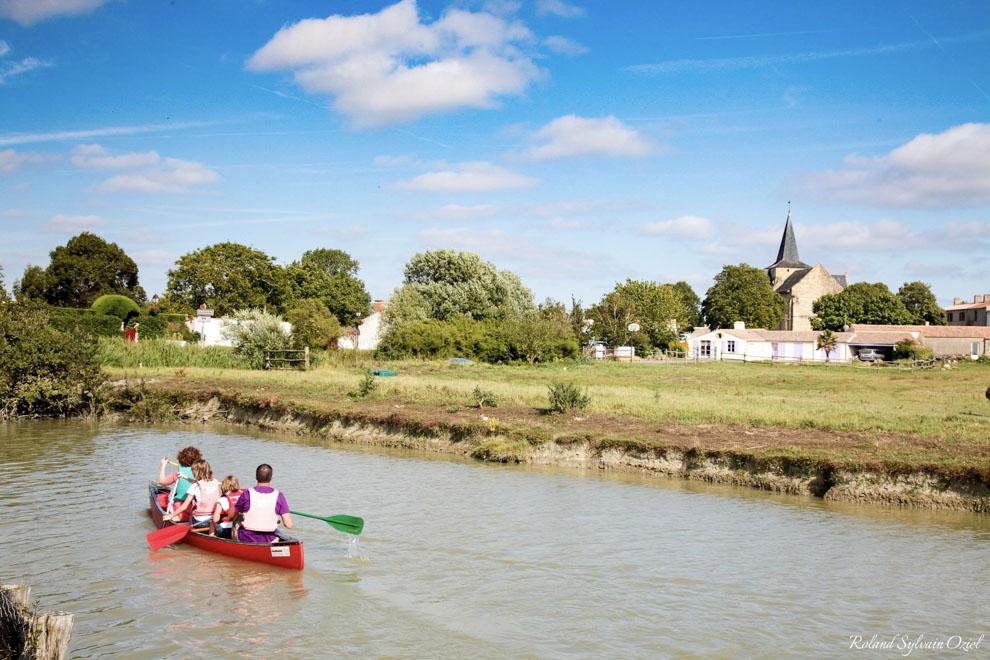 Gîtes de groupes pour la Route du Sel balade en canoë 